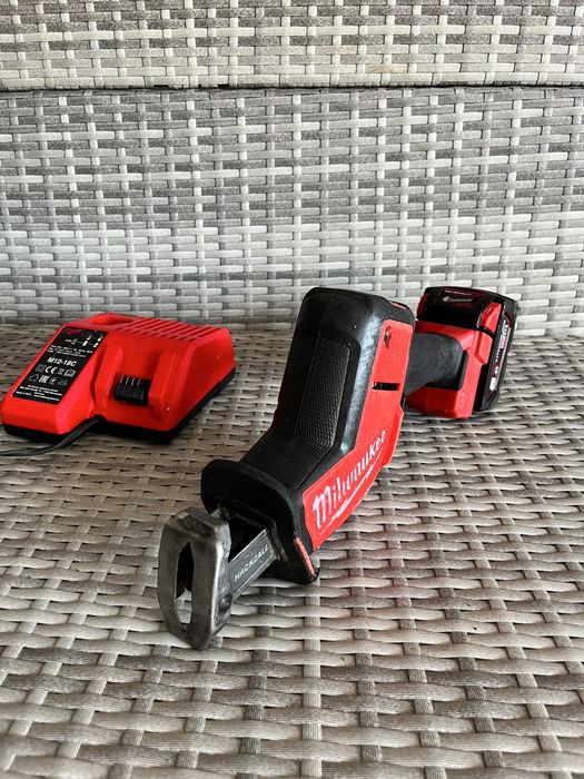 Fierastrau sabie milwaukee M18 FHZ
