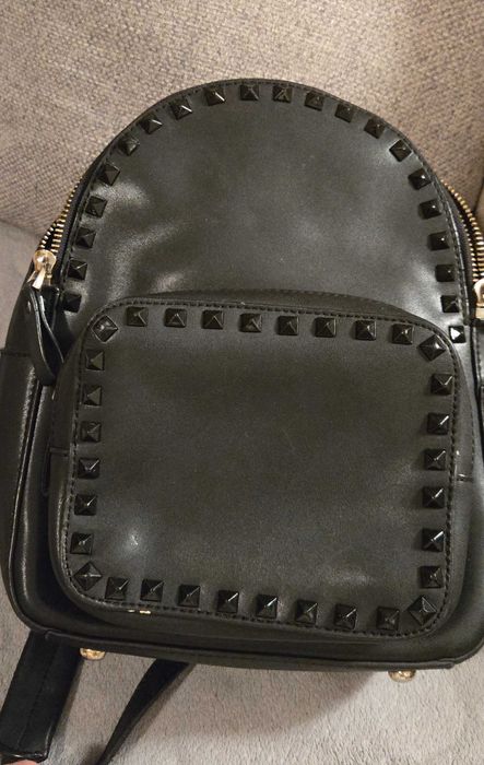 Дамски , черни раници