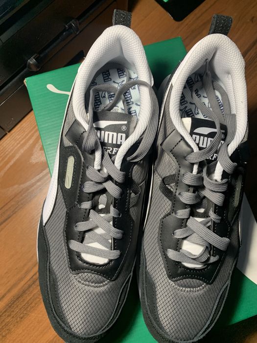 Продам оригинал кроссовки puma  абсолютно новые!