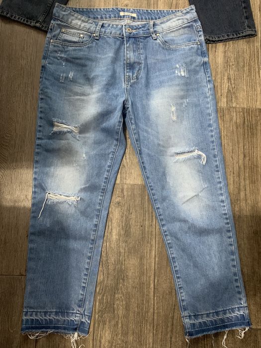 Дамски дънки xl накъсани лек потур