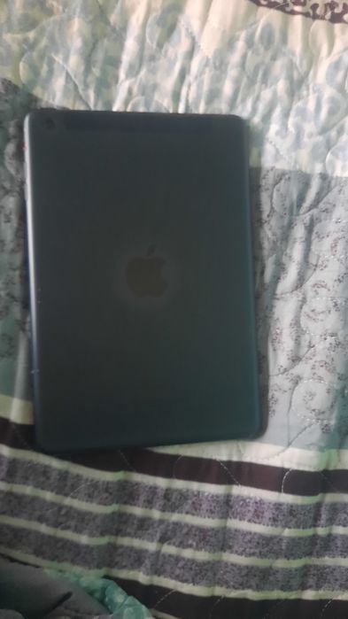 Ipad mini sotiladi