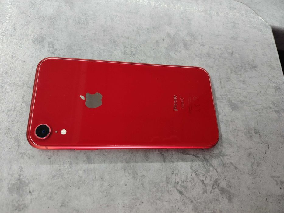 Iphone Xr 128gb в отл состоянии