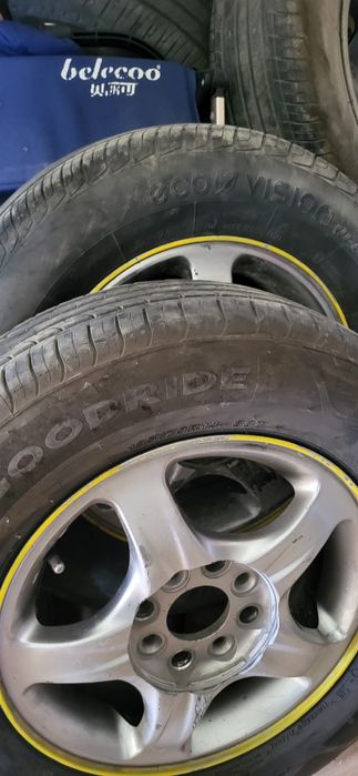 Шины с дисками универсалный