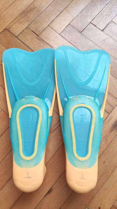 Продавам маска за шнорхелинг Subea Easybreath, размер XS + подарък