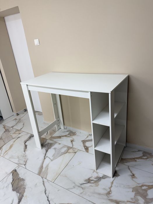 Masa inalta (bar/receptie)