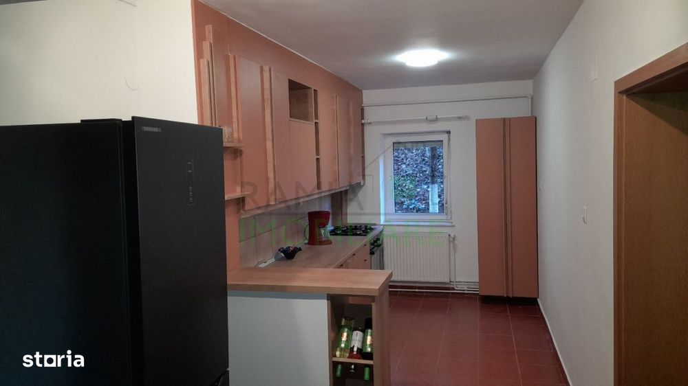 Apartament 2 camere de închiriat, Răcădău — fotografia 2