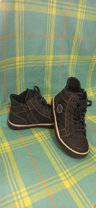 Детская  обувь на мальчика