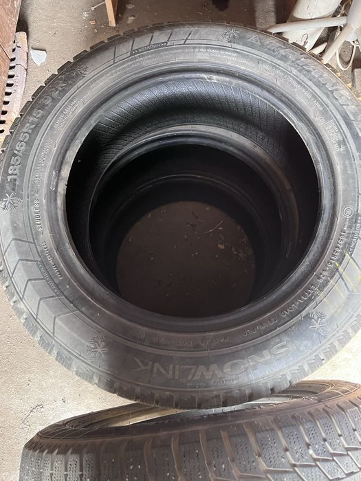 Зимние шины 185/65 R15
