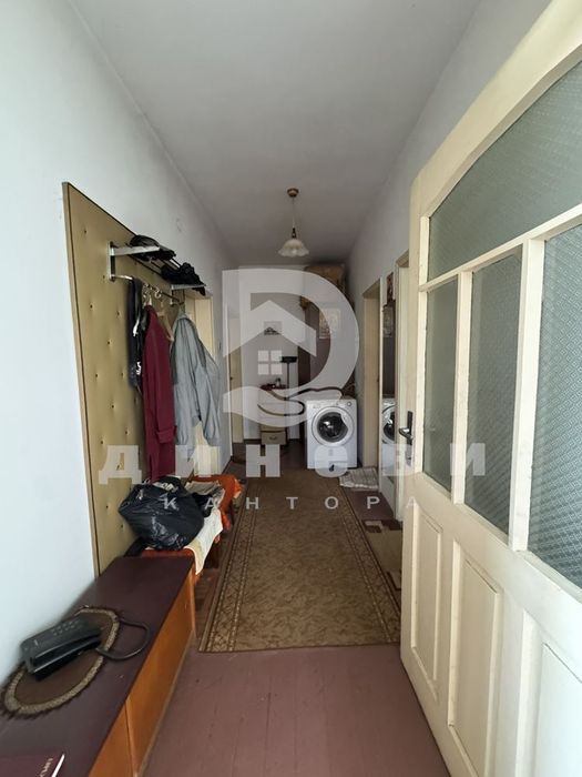 Продава се Етаж от къща в Казанлък - 139 кв.м за 771 €/кв.м - Снимка #3