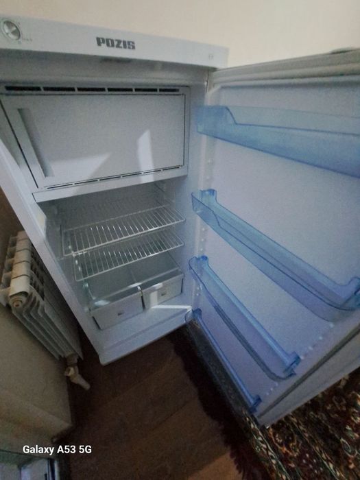 Холодильник pozis, срочно продается, цена договорная