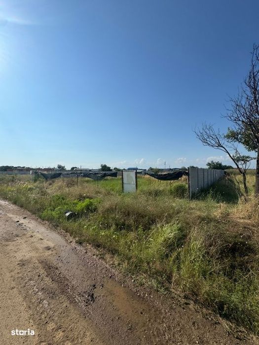 Teren intravilan de vanzare, 1.300 mp, Carcea, Zona Hanul cu Ponei