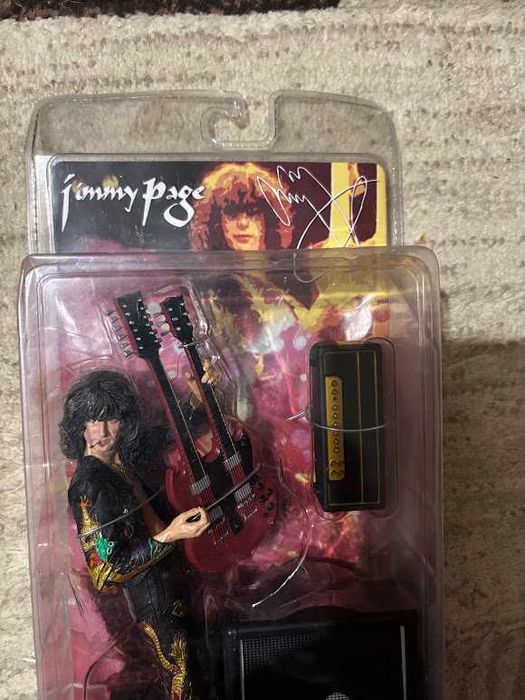 Figurine,vand figurina de colectie cu Jimmy Page