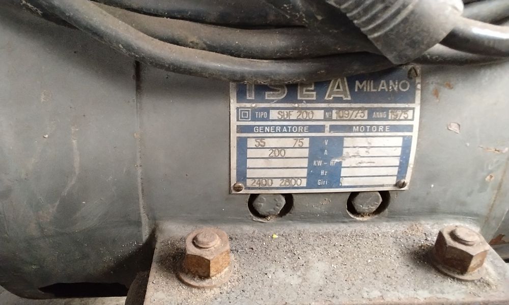 Aparat de sudura, motor lombardini