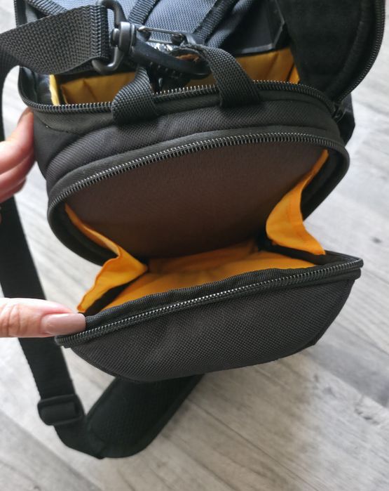 Отлична! Чанта за фотоапарат Case Logic SLRC - 203