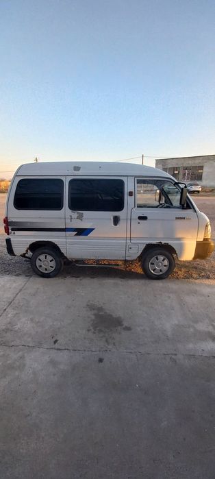 Дамас сотилади. Пултопар мошинча.