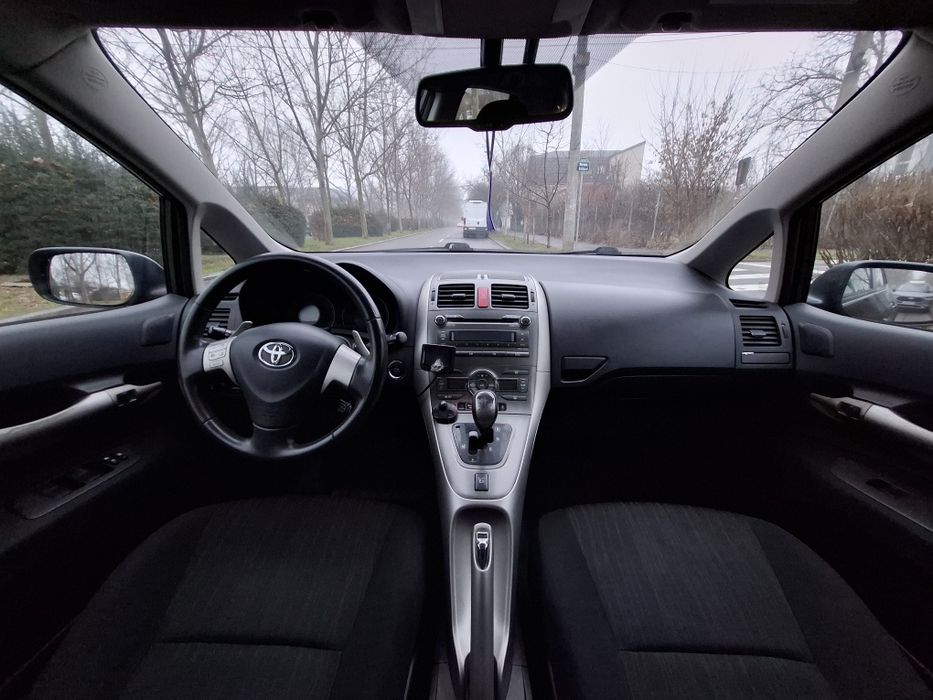 Toyota Auris AUTOMATA 1.6 Benzina cu Gpl Km Reali MASINA INGRIJITA