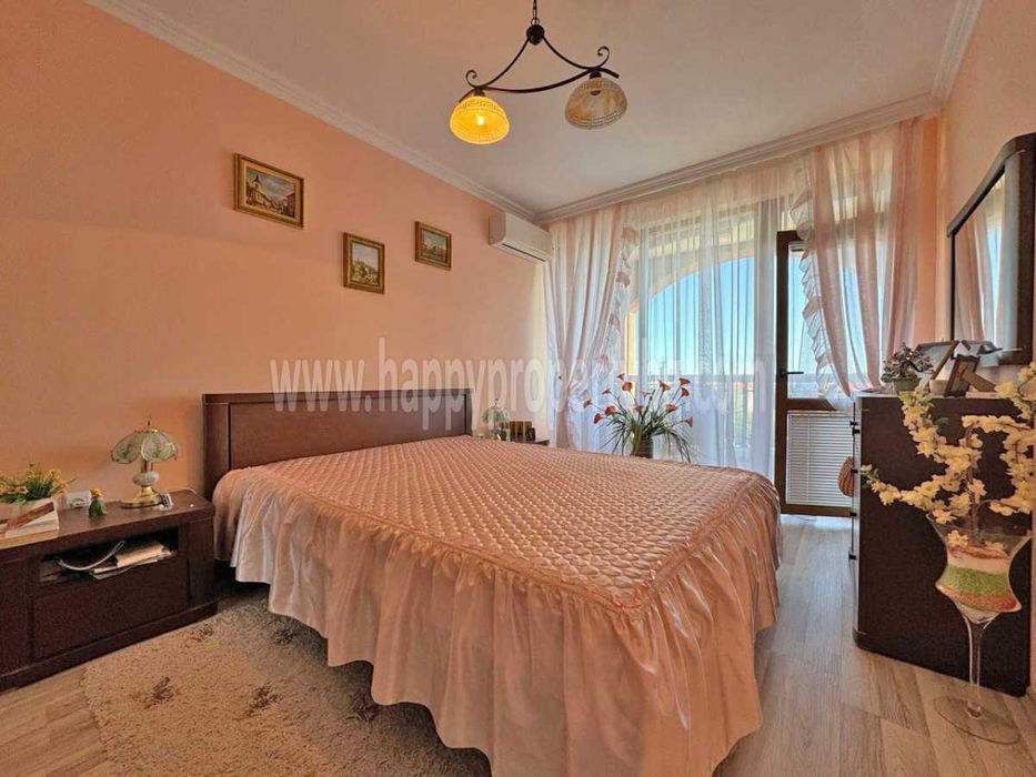 Продава се Двустаен апартамент в Свети Влас - 65 кв.м за 1384 €/кв.м - Снимка #8