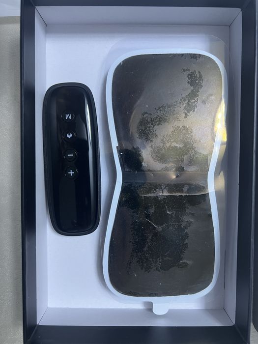 ЕМS массажёр с разогревающим эффектом.С полным комплектом.