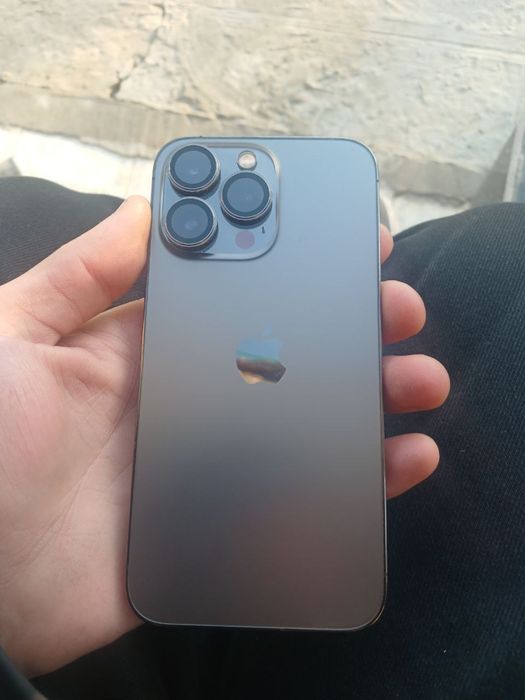 Iphone 13 pro rangi qraxamma joyi zur