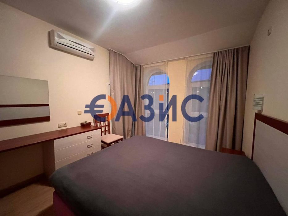 Продава се Тристаен апартамент в Свети Влас - 100 кв.м за 1500 €/кв.м - Снимка #1