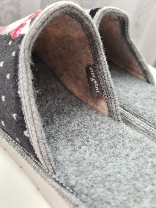 Домашни чехли за вкъщи / топли пантофи произведени в България Mat Star