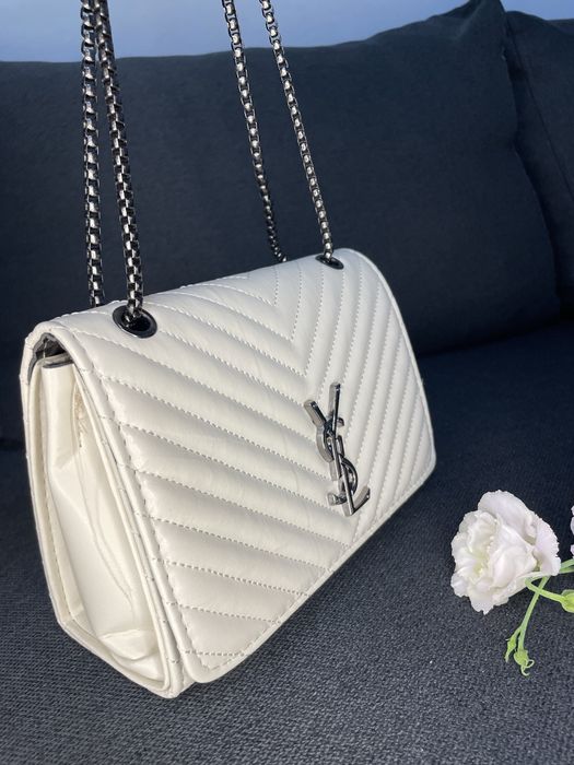 Чанта Yves Saint Laurent