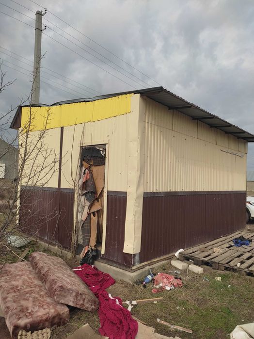 Продам киоск, вагончик, донерка