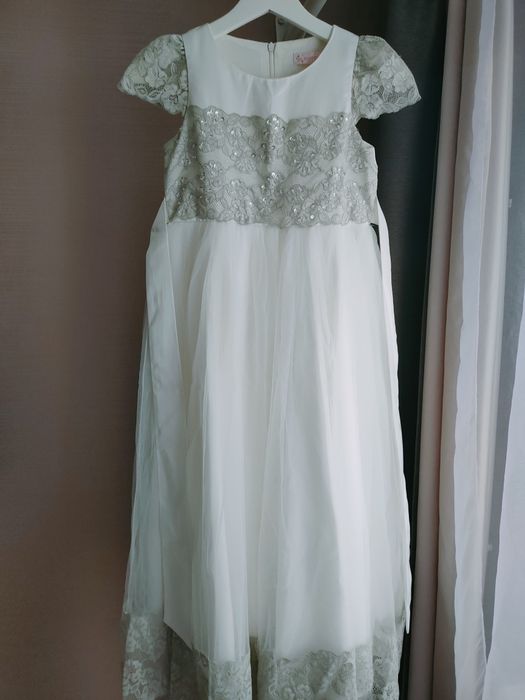 Детское нарядное платье