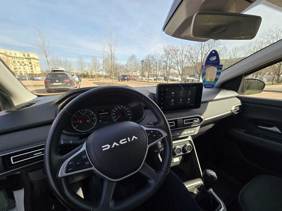 Închiriem masini pentru ridesharing UBER, BOLT, la alegerea șoferului.