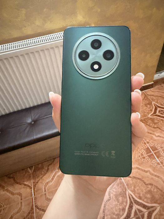 OPPO Reno12 F 5G 12GB RAM / 512GB – NOU, nefolosit, verde