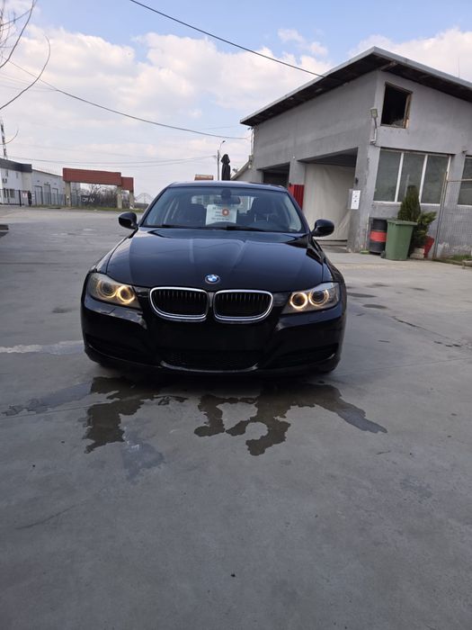 BMW 3 Series 2010 — imagine 10