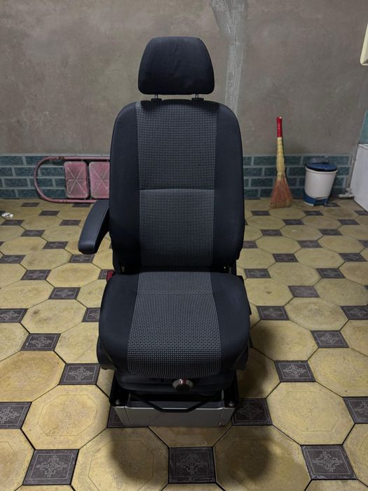 Качалка сидение на спринтер.