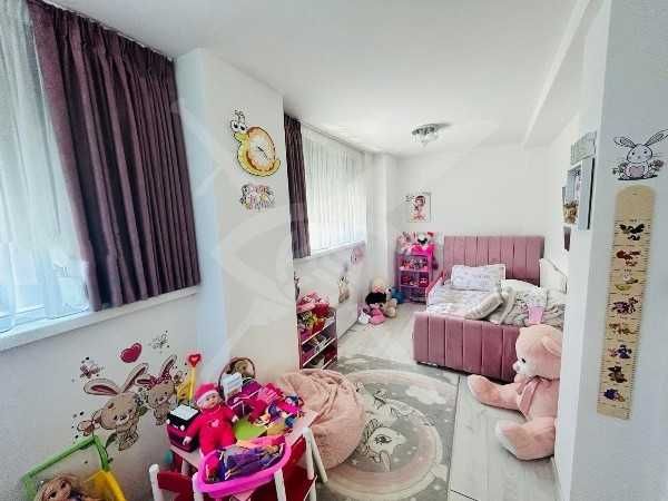 Продава се Многостаен апартамент в Пловдив, Кършияка - 158 кв.м за 2057 €/кв.м - Снимка #8