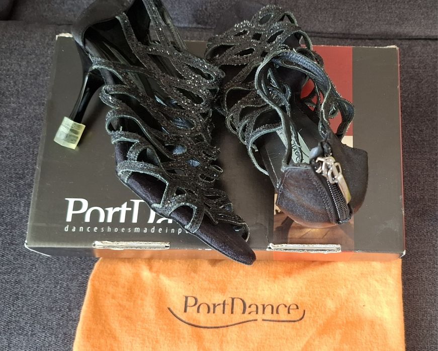 Дамски обувки за танци.PortDance