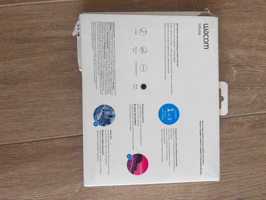 Tabletă grafică Wacom Intuos Small (S) Black – Stare impecabilă / Cutie completă