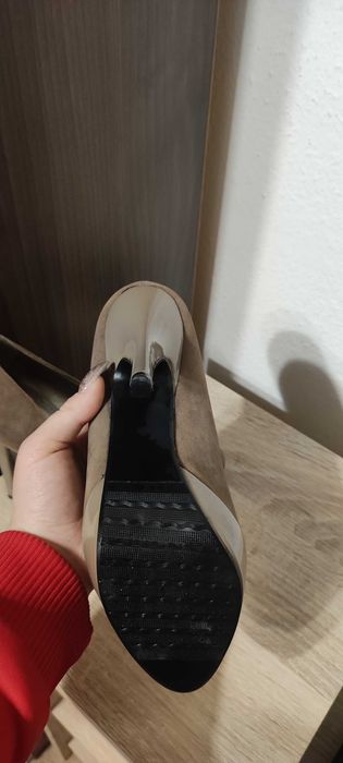 Дамски обувки на ток