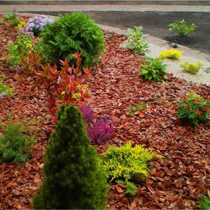 Ландшафт — мульча из лиственницы