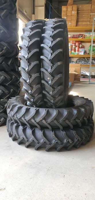 4.50-14 cauciucuri noi de la Trayal pentru motocoasa AGMH