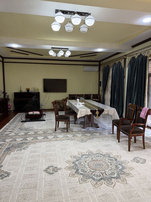 Срочно!! Лабзак Продается дом 3.7 соток.