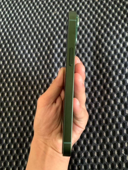 Продам или обмен iPhone 13 128gb