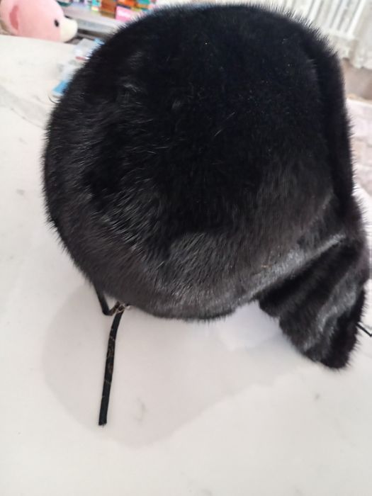 Продам норковую шапку ушанку