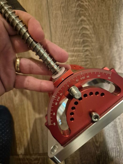 Ghid gaurire, reglaj orizontala si verticala, unghi reglabil