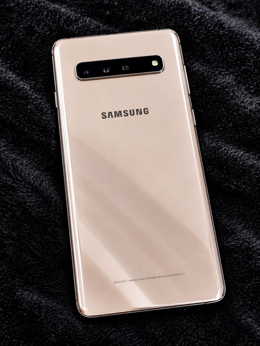 SAMSUNG S10 5g Juda arzon Narxda