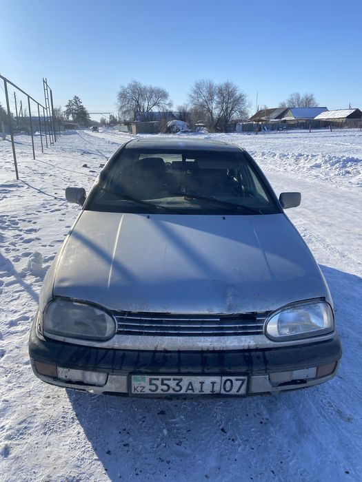 Продам гольф три газ бензин