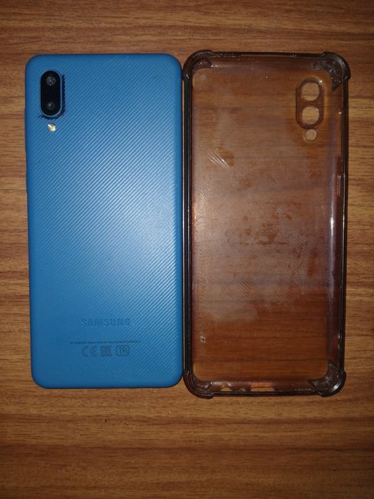 Продам телефон samsung a02