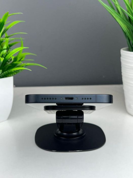 iPhone 13 с коробкой