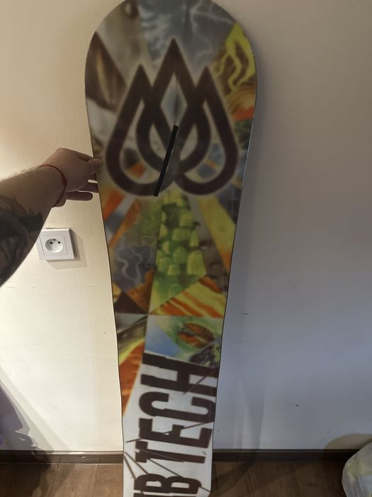 Продам сноуборд