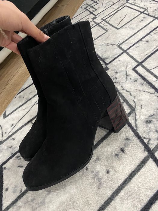 Дамски боти Зара