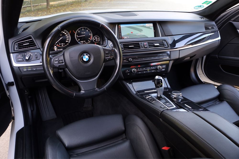 Bmw 520d Seria 5 F10 LCi 2015 Euro 6 2.0d-190Cp-B47 Trapa 3 Butoane Navi Xenon Rate Auto