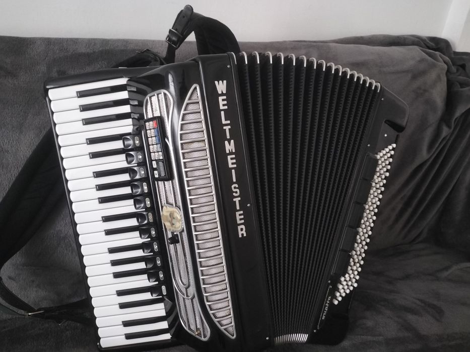 Weltmeister Supita seria 5670 cu cel mai nou sistem MIDI URGENT!!!